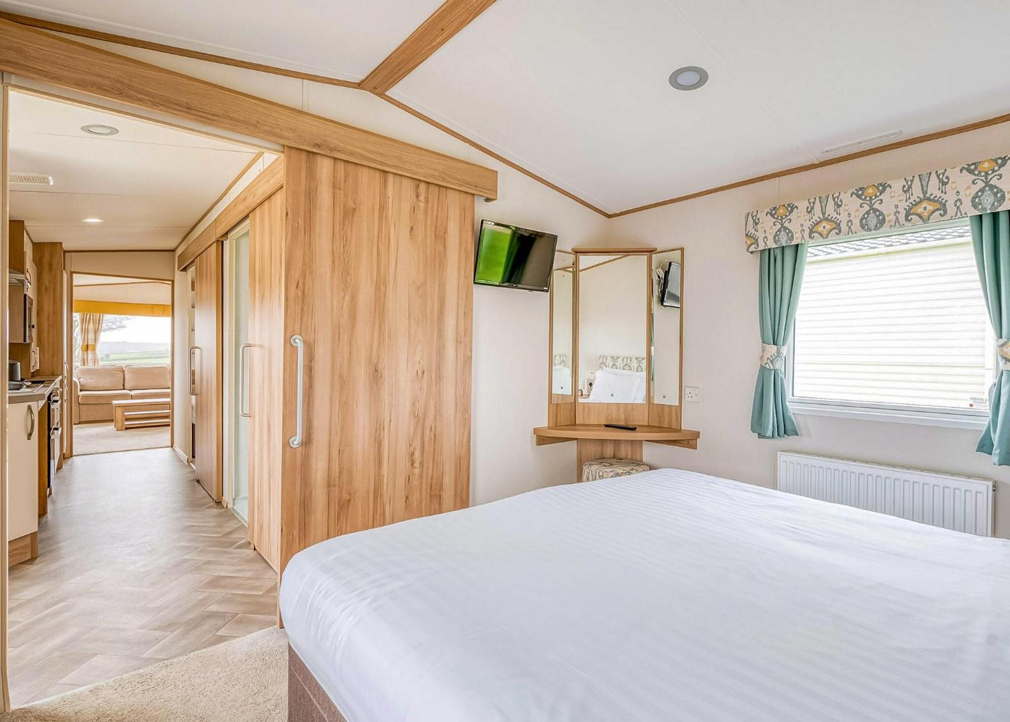 Meadow Lakes Holiday Park St Austell Værelse billede